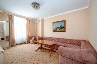 Гостиница Триумф Краснодар Номер люкс-4